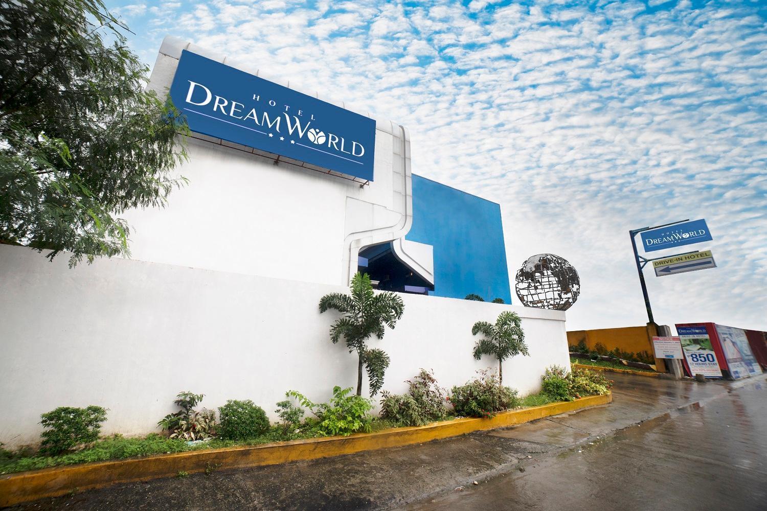 Hotel Dreamworld Las Piñas Bagian luar foto