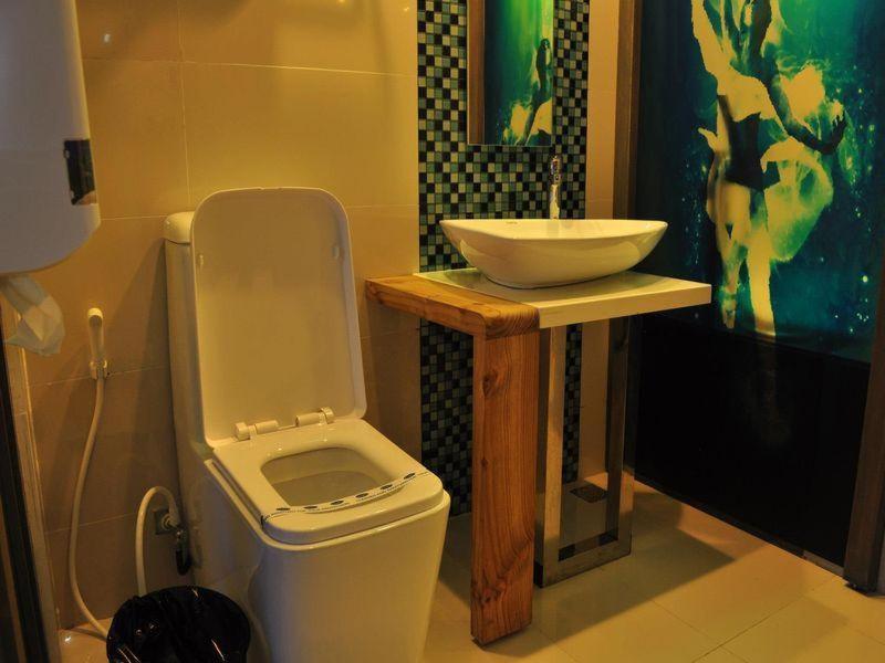 Hotel Dreamworld Las Piñas Bagian luar foto