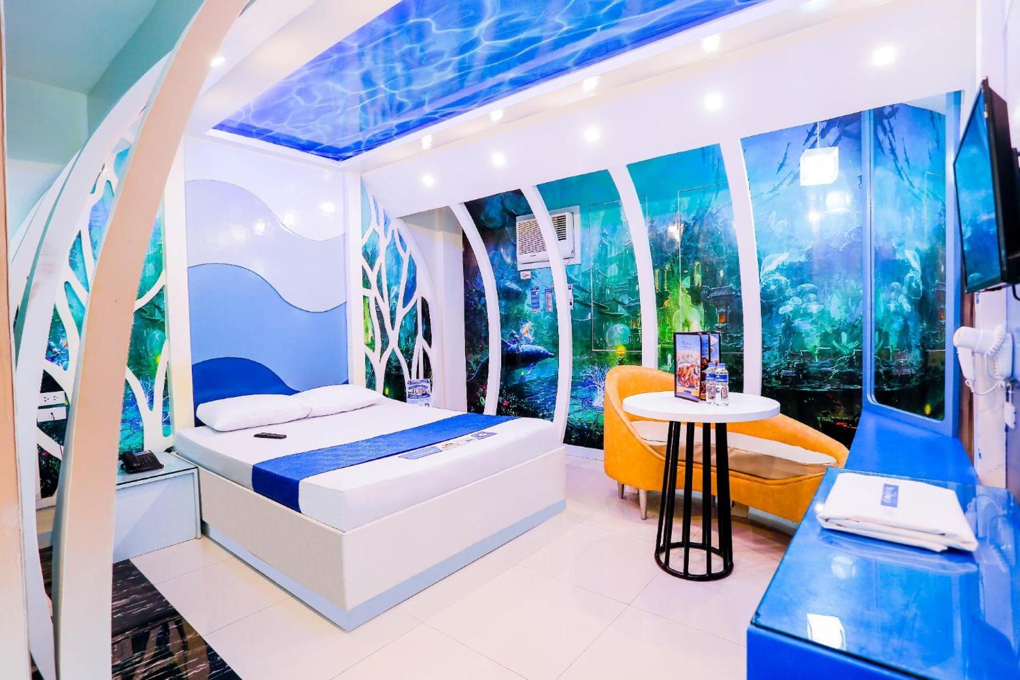 Hotel Dreamworld Las Piñas Bagian luar foto